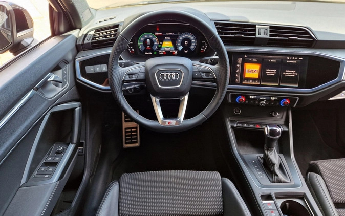 Audi Q3 cena 238900 przebieg: 8000, rok produkcji 2023 z Zbąszynek małe 781